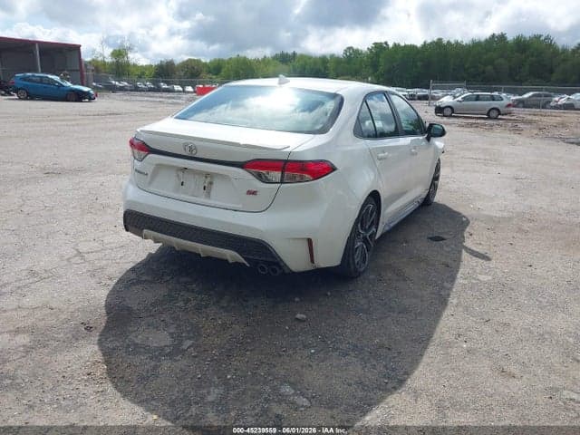 2020 TOYOTA COROLLA SE 4