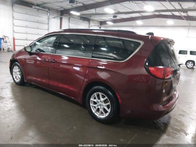 2021 CHRYSLER VOYAGER LXI 3