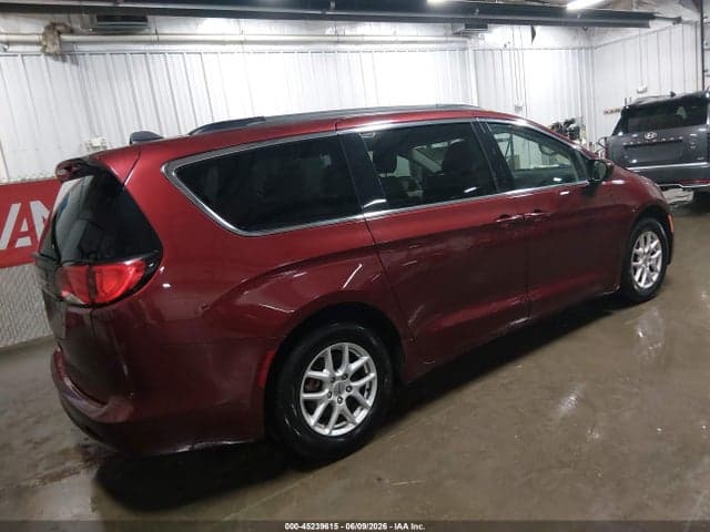 2021 CHRYSLER VOYAGER LXI 4
