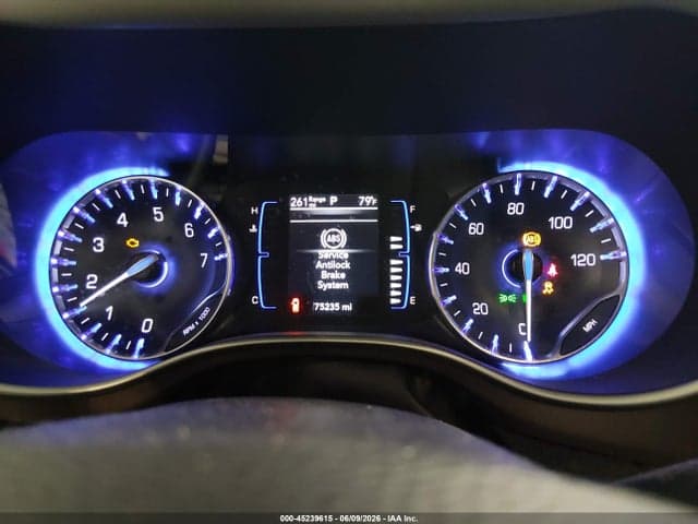 2021 CHRYSLER VOYAGER LXI 7