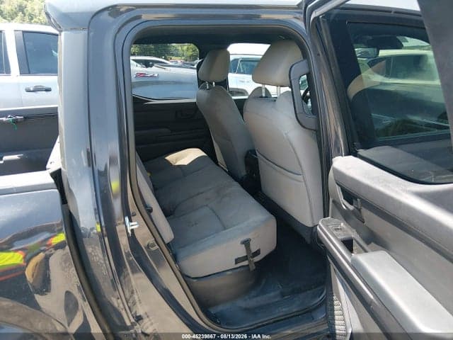 2024 TOYOTA TACOMA SR5 8