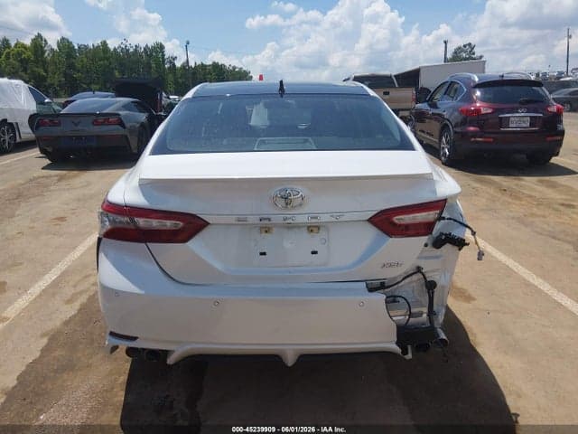 2018 TOYOTA CAMRY XSE V6 17