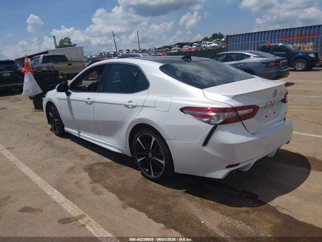 2018 TOYOTA CAMRY XSE V6 3
