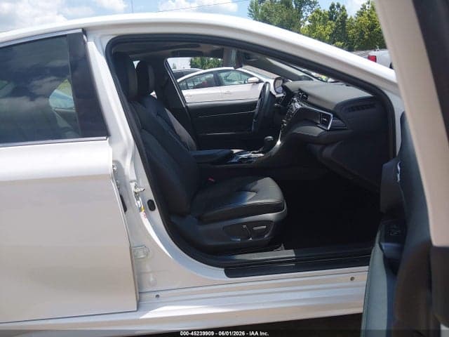 2018 TOYOTA CAMRY XSE V6 5