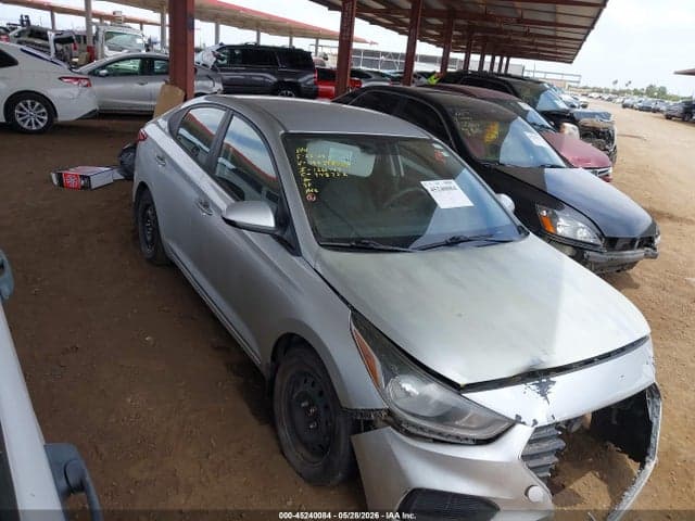 2019 HYUNDAI ACCENT SE 1