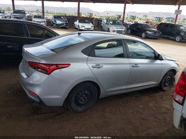 2019 HYUNDAI ACCENT SE 13