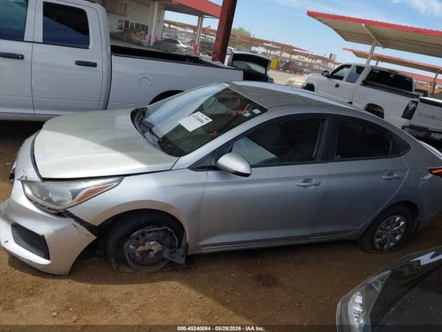 2019 HYUNDAI ACCENT SE 14