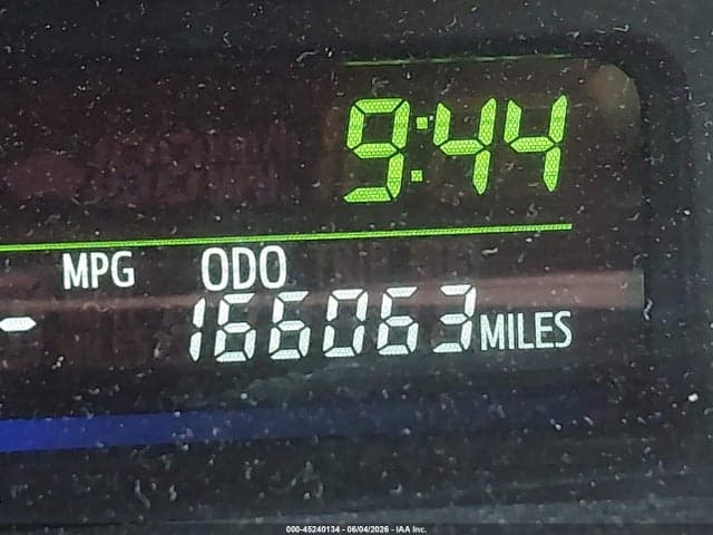 2017 TOYOTA PRIUS V TWO 15