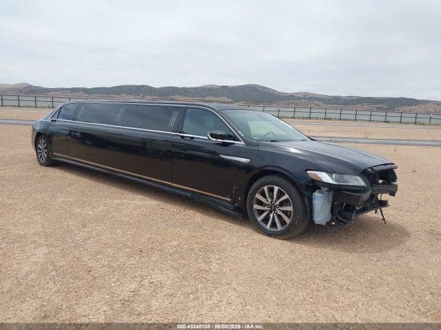 2017 LINCOLN CONTINENTAL LIVERY - 1