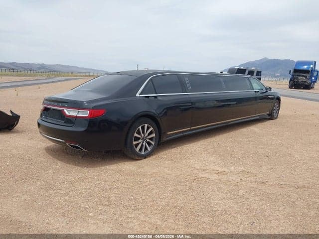 2017 LINCOLN CONTINENTAL LIVERY 4