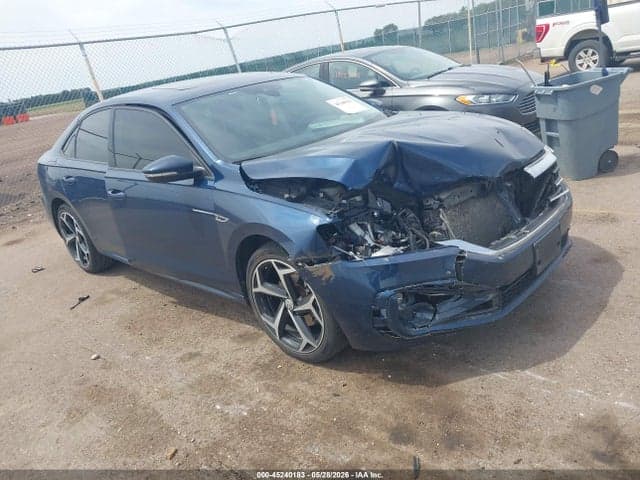 2020 VOLKSWAGEN PASSAT 2.0T R-LINE - 1