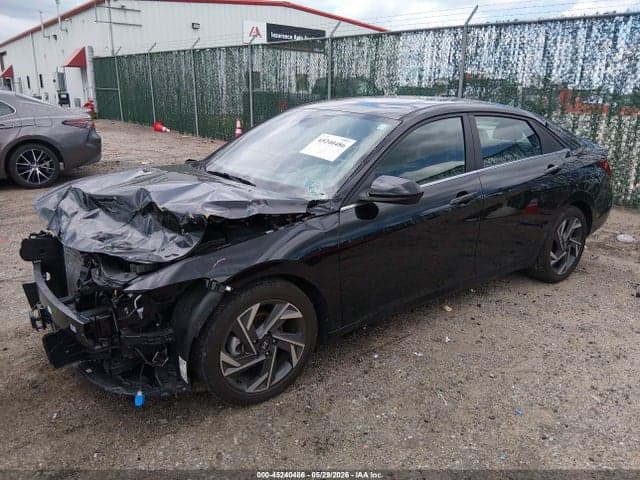 2024 HYUNDAI ELANTRA SEL 2