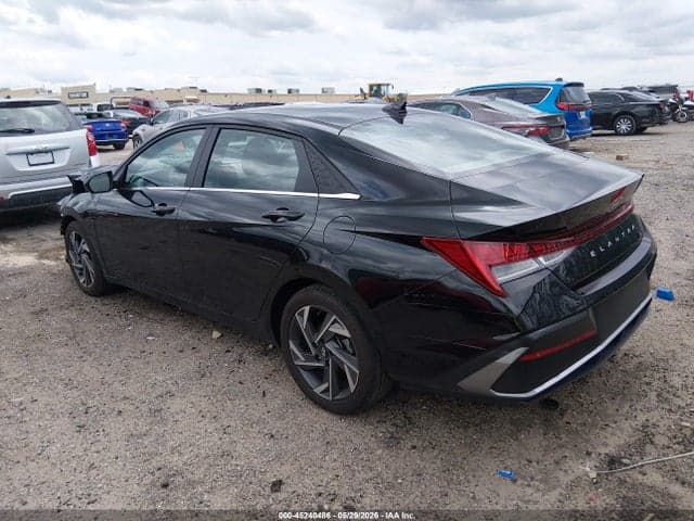 2024 HYUNDAI ELANTRA SEL 3