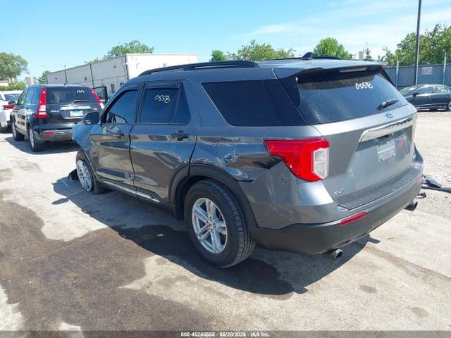 2021 FORD EXPLORER XLT 3