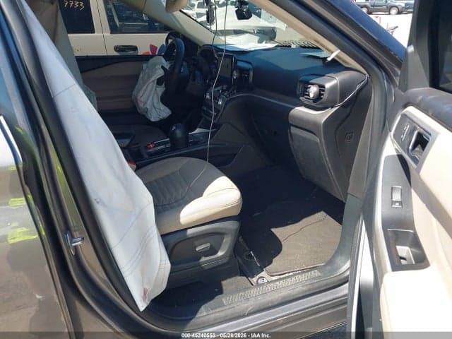 2021 FORD EXPLORER XLT 5