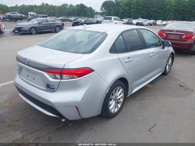 2020 TOYOTA COROLLA LE 4