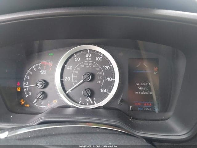 2020 TOYOTA COROLLA LE 7