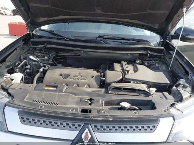 2020 MITSUBISHI OUTLANDER ES 2.4 S-AWC/LE 2.4 S-AWC/SE 2.4 S-AWC/SEL 2.4 S-AWC/SP 2.4 S-AWC 10