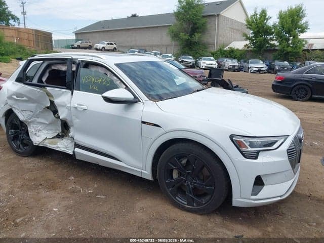2021 AUDI E-TRON PREMIUM QUATTRO