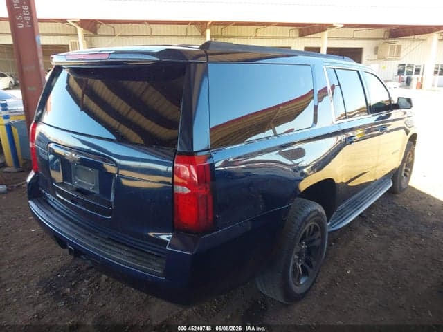 2019 CHEVROLET SUBURBAN LT 4