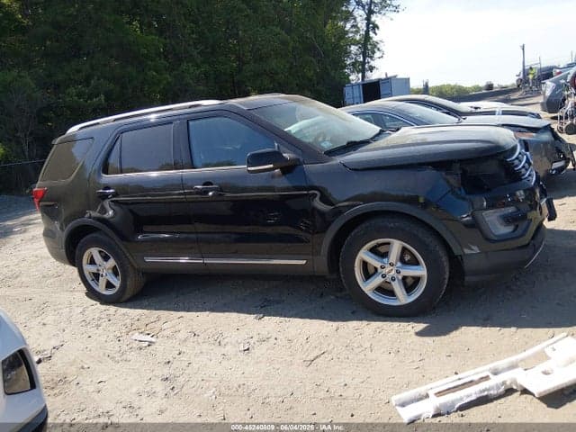 2017 FORD EXPLORER XLT 13