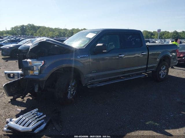 2017 FORD F-150 XLT 2