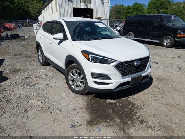 2021 HYUNDAI TUCSON SE 1