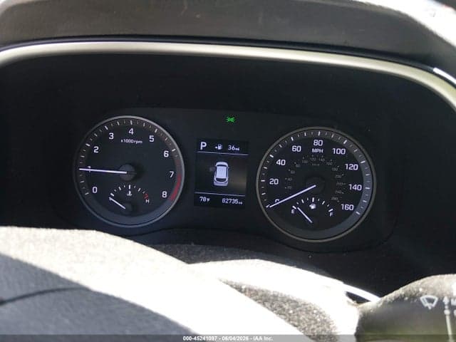 2021 HYUNDAI TUCSON SE 7