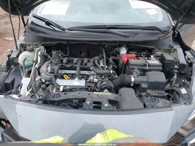 2024 NISSAN VERSA 1.6 S 10