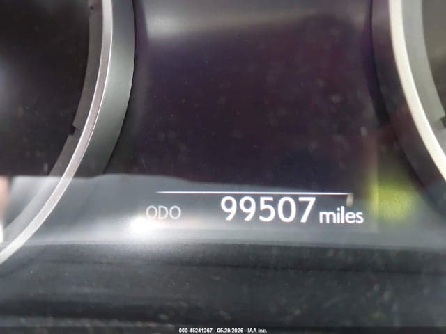 2016 LEXUS IS 200T 15