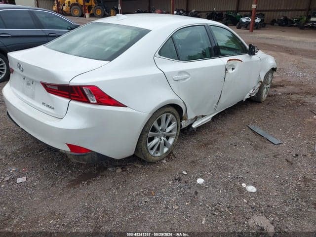 2016 LEXUS IS 200T 4