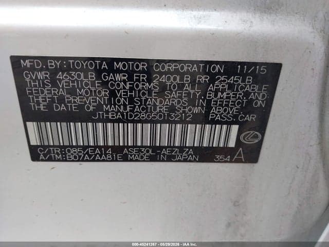 2016 LEXUS IS 200T 9