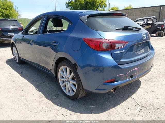 2017 MAZDA MAZDA3 TOURING 3