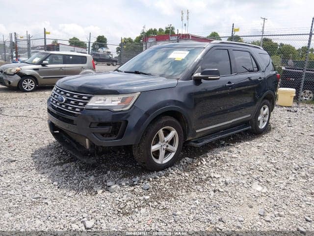 2017 FORD EXPLORER XLT 2