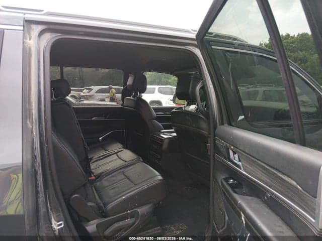 2022 JEEP WAGONEER SERIES III 4X2 8