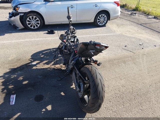2025 YAMAHA MT09 3