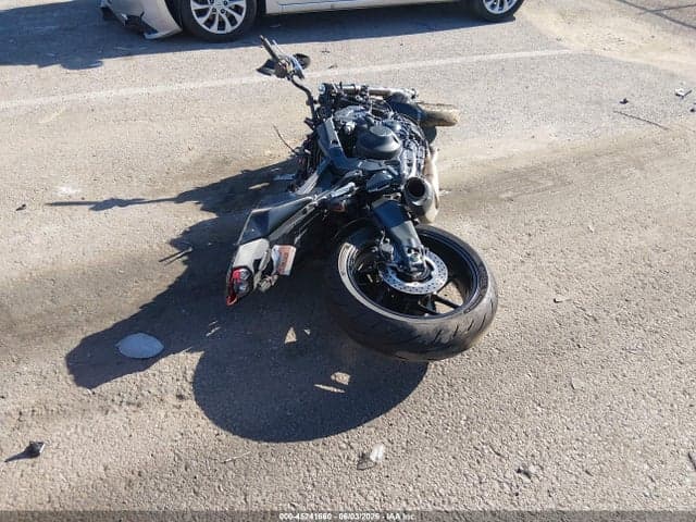 2025 YAMAHA MT09 6