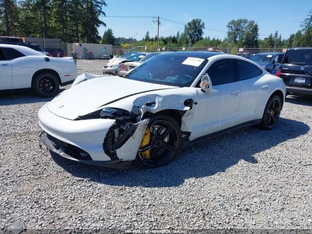 2021 PORSCHE TAYCAN TURBO 2