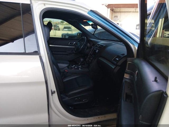 2018 FORD EXPLORER XLT 5