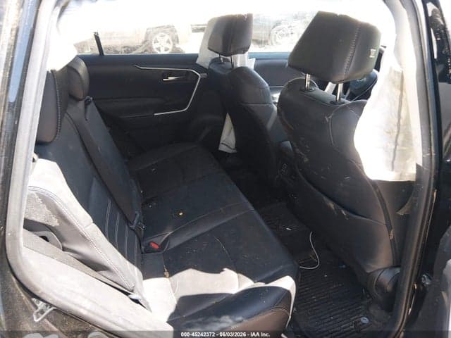 2021 TOYOTA RAV4 XLE PREMIUM 8