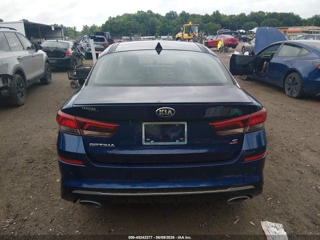 2019 KIA OPTIMA S 16