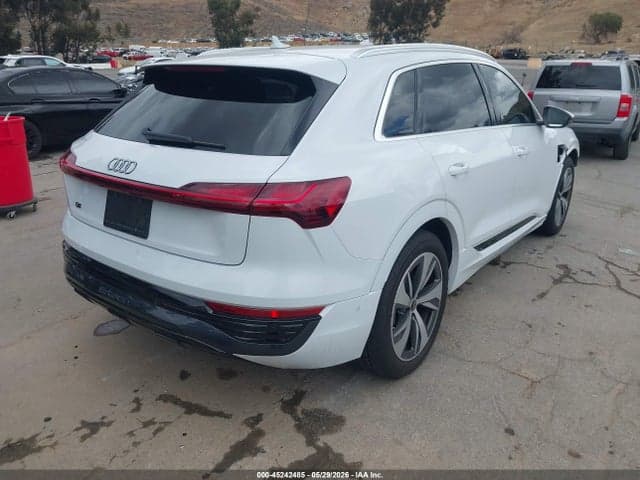 2024 AUDI Q8 E-TRON PREMIUM PLUS QUATTRO 4