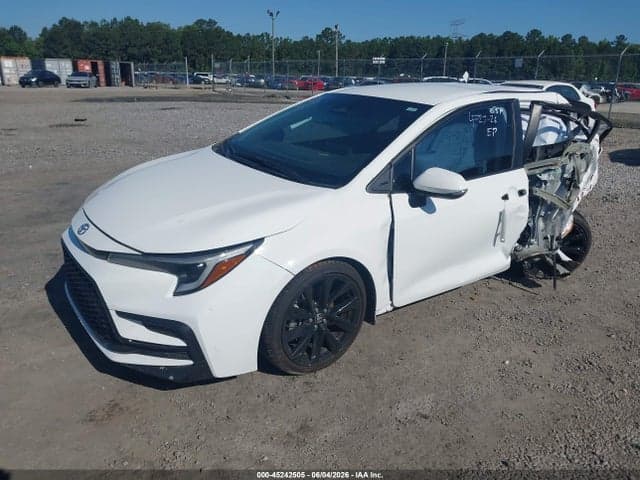 2024 TOYOTA COROLLA SE 2