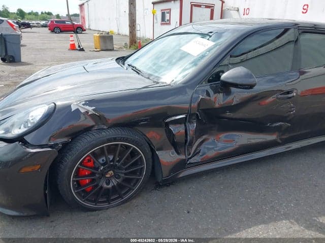 2013 PORSCHE PANAMERA GTS 6