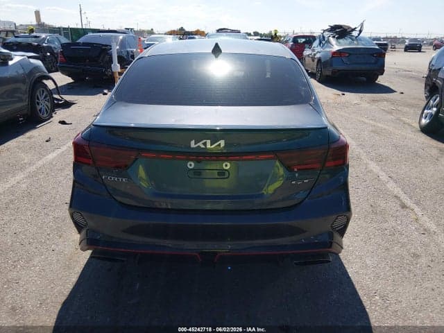 2022 KIA FORTE GT 16
