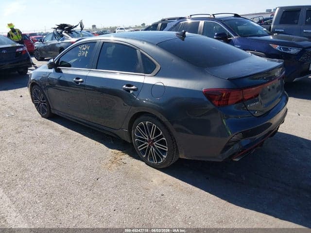 2022 KIA FORTE GT 3