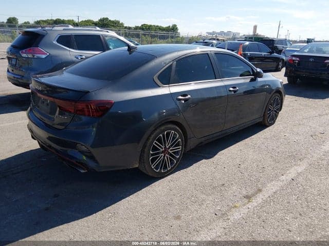 2022 KIA FORTE GT 4