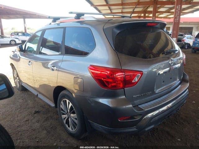 2017 NISSAN PATHFINDER S 3