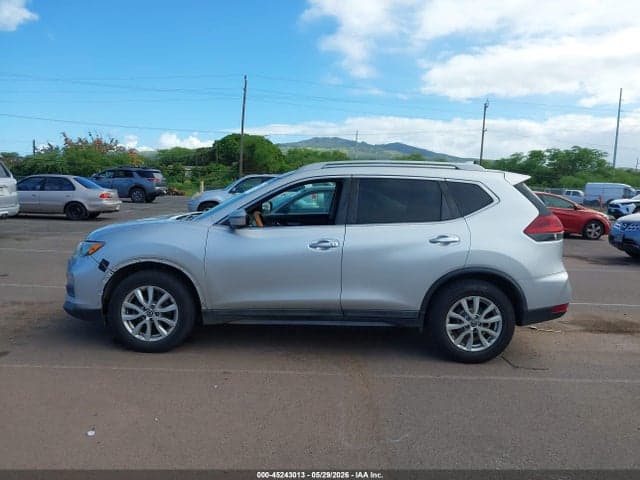 2018 NISSAN ROGUE SV 14