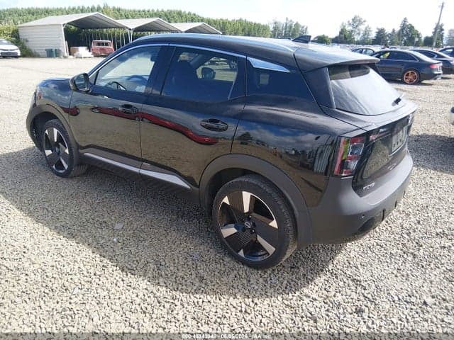 2025 NISSAN KICKS SR INTELLIGENT AWD 3